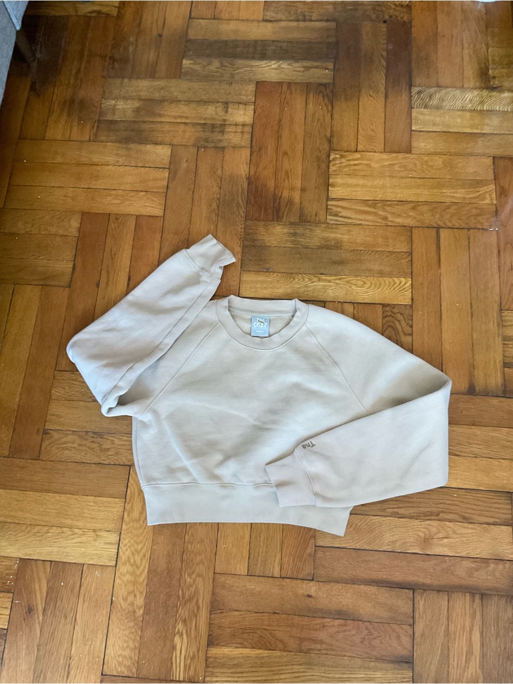 Aritzia TNA Cozy Fleece Perfect Crew Sweatshirt Beige Size Small